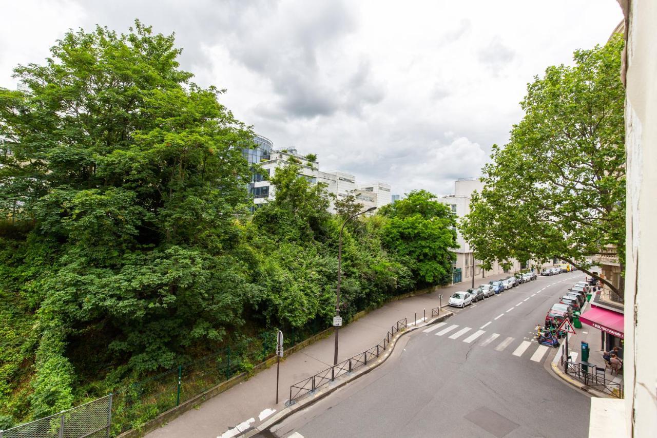 Cmg - Parc Des Expositions Tour Eiffel Paris Exterior foto